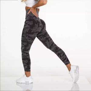Camo Seamless Leggings Bundle of 3